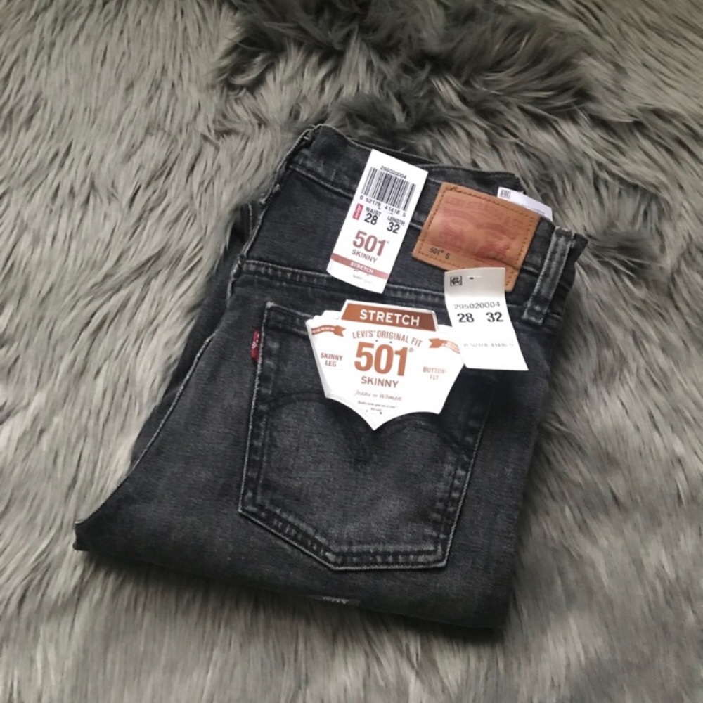 Levi’s 501 black skinny jeans